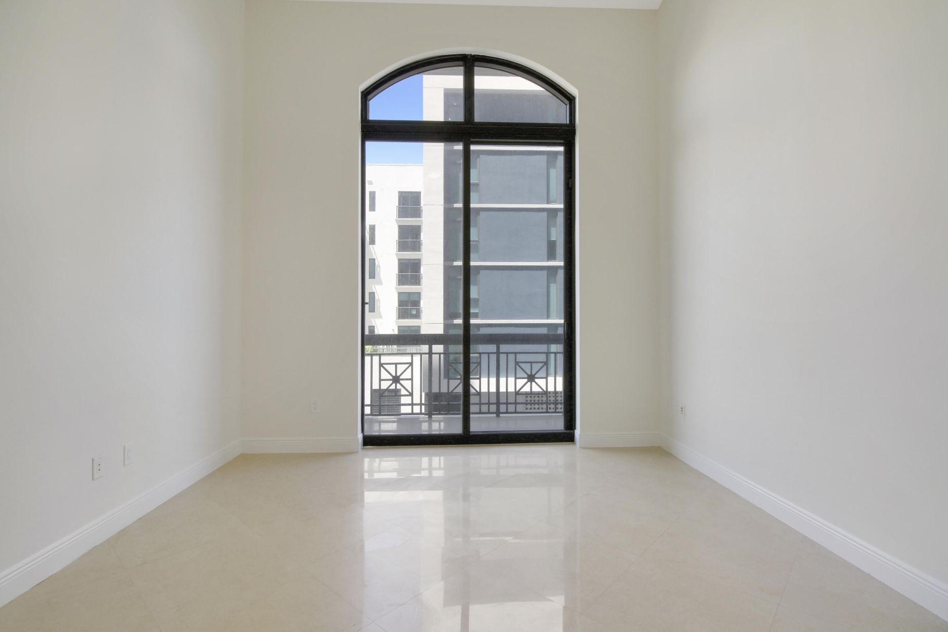 701 S Olive Avenue, Unit 316, West Palm Beach, FL 33401 Photo
