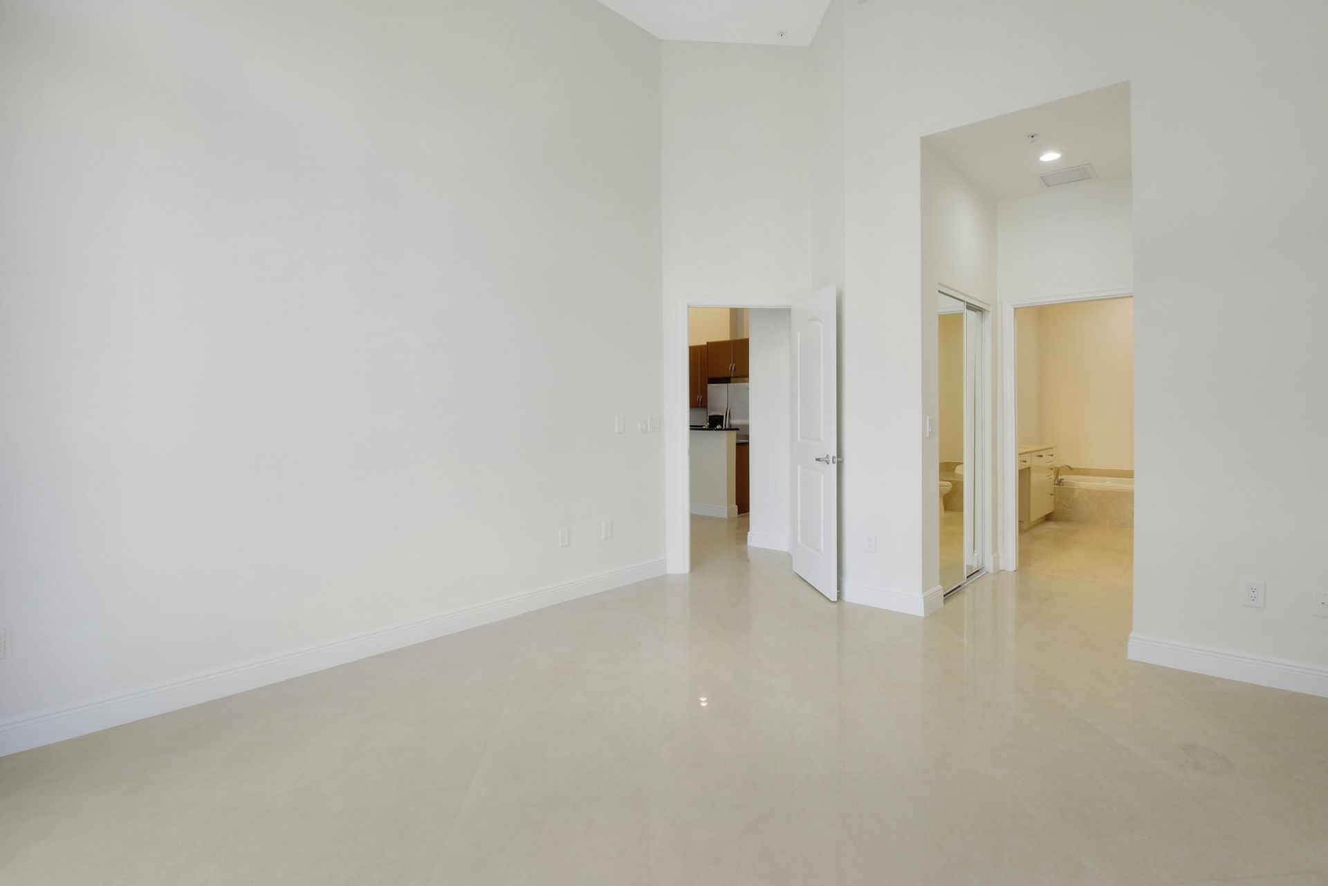 701 S Olive Avenue, Unit 316, West Palm Beach, FL 33401 Photo
