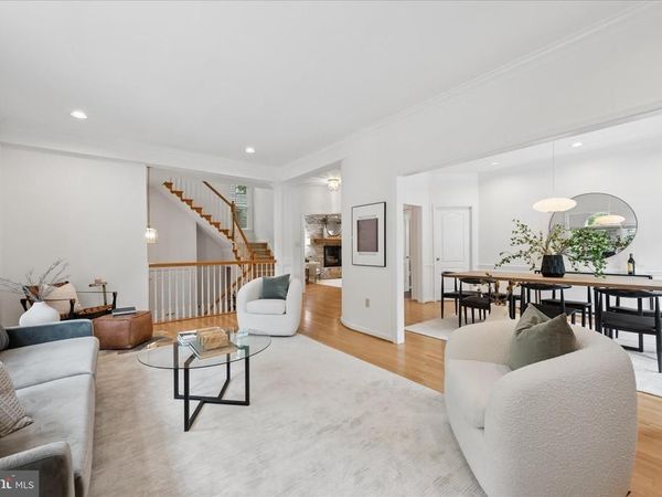 8900 ELLSWORTH COURT, SILVER SPRING, MD 20910