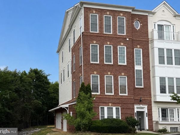 2213 OBERLIN DRIVE, WOODBRIDGE, VA 22191