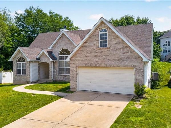 3986 Poppy Marie Lane , St Charles, MO 63304