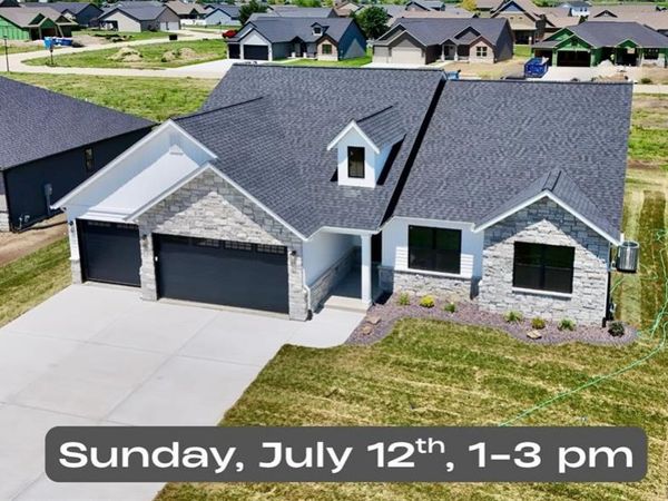 308 Rumsfeld Drive, Troy, IL 62094