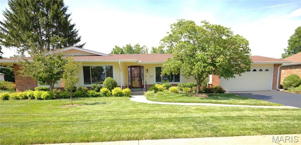 11161 Crickett Hill Drive, Saint Louis, MO 63146 Main Photo