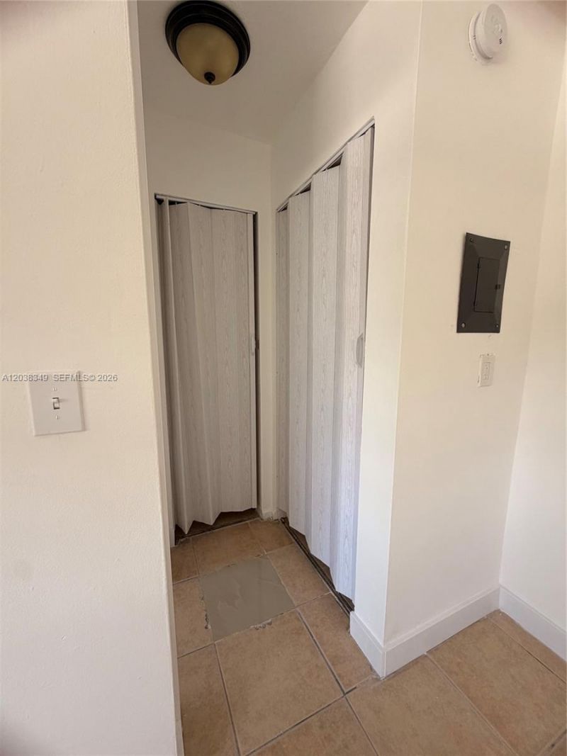 8450 NE Miami Ct , Unit 4, Miami, FL 33138 Photo