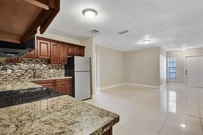 4041 NW 30th Ter , Unit 3, Lauderdale Lakes, FL 33309 Photo