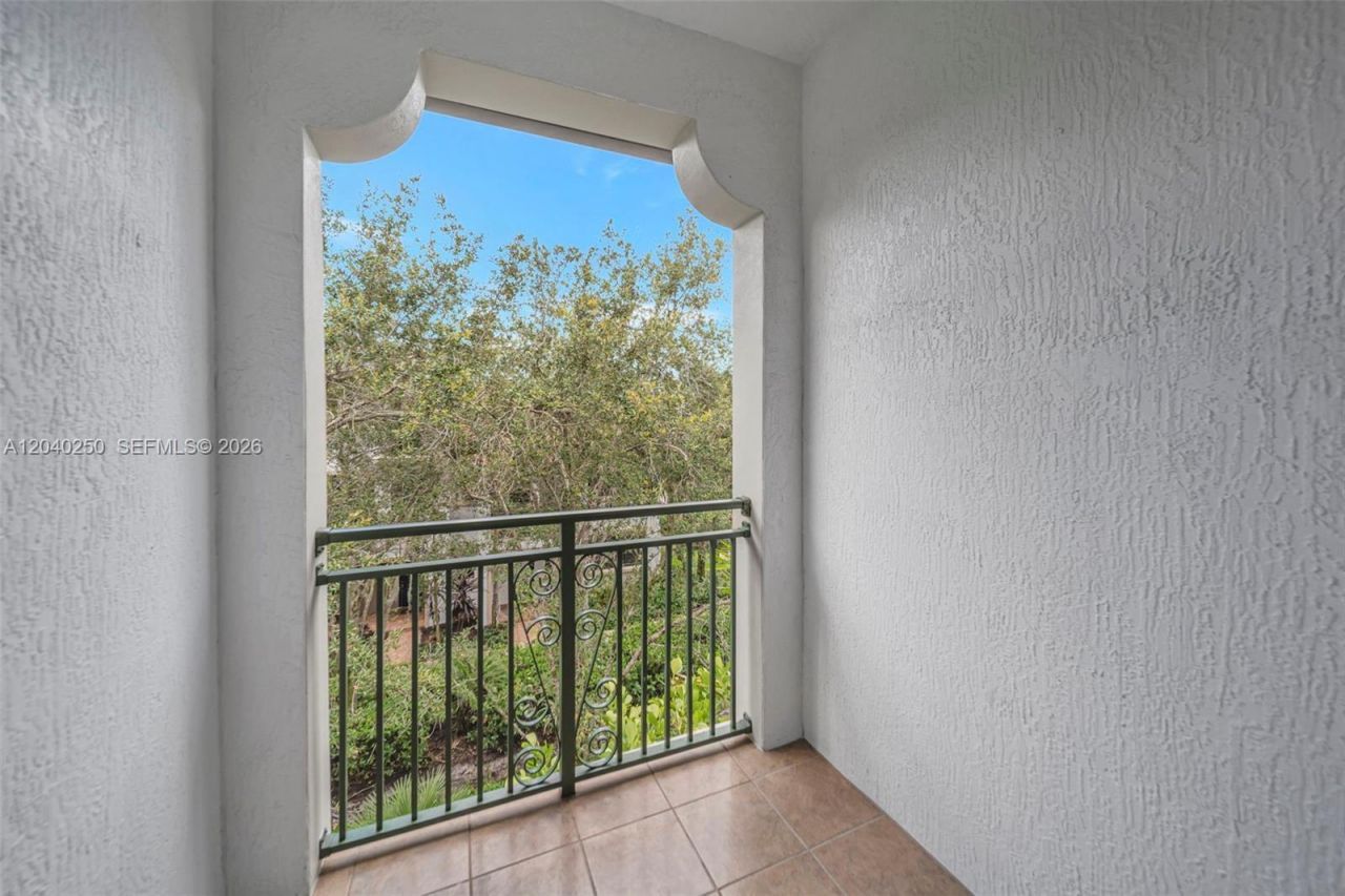 11355 SW 14th St , Pembroke Pines, FL 33025 Photo