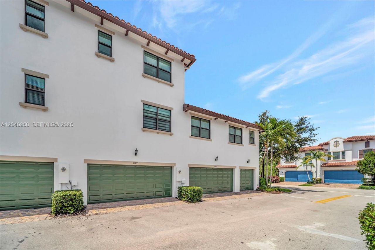 11355 SW 14th St , Pembroke Pines, FL 33025 Photo
