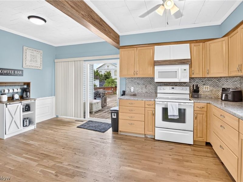 909 Maple Street, Bucyrus, OH 44820 Photo 7