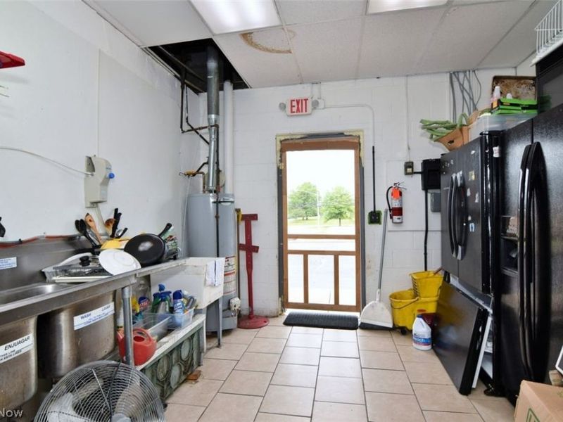 27075 Chardon, Richmond Heights, OH 44143 Photo 20