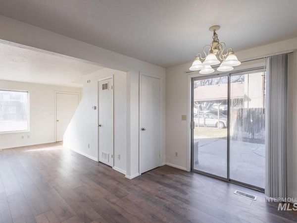 700 W Idaho Ave., Meridian, ID 83642