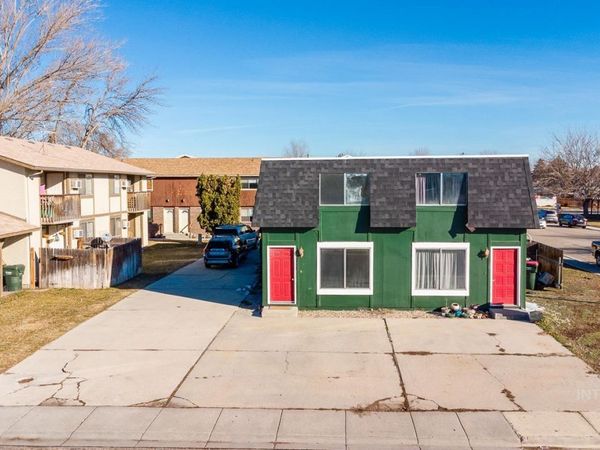 700 W Idaho Ave., Meridian, ID 83642