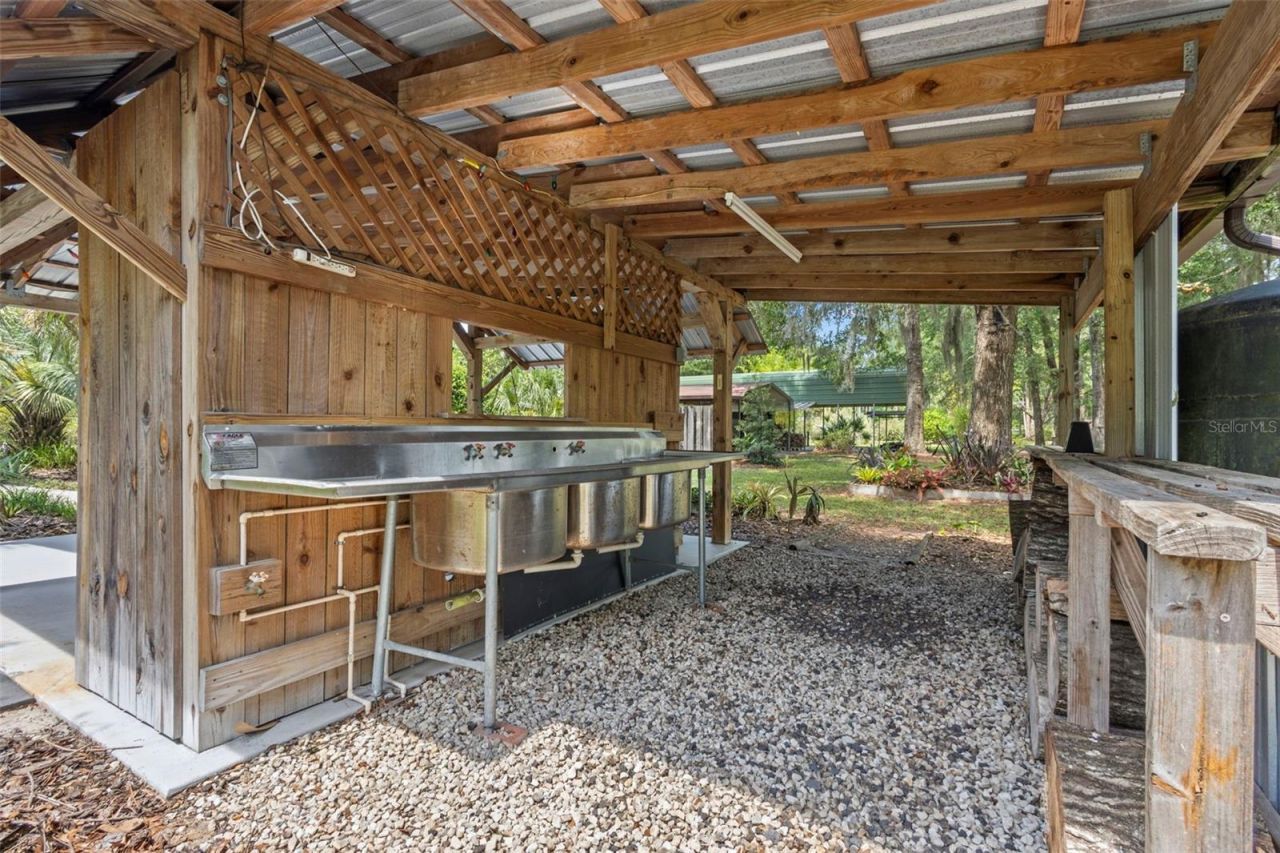 8851 NW 115th Street, Chiefland, FL 32626 Photo