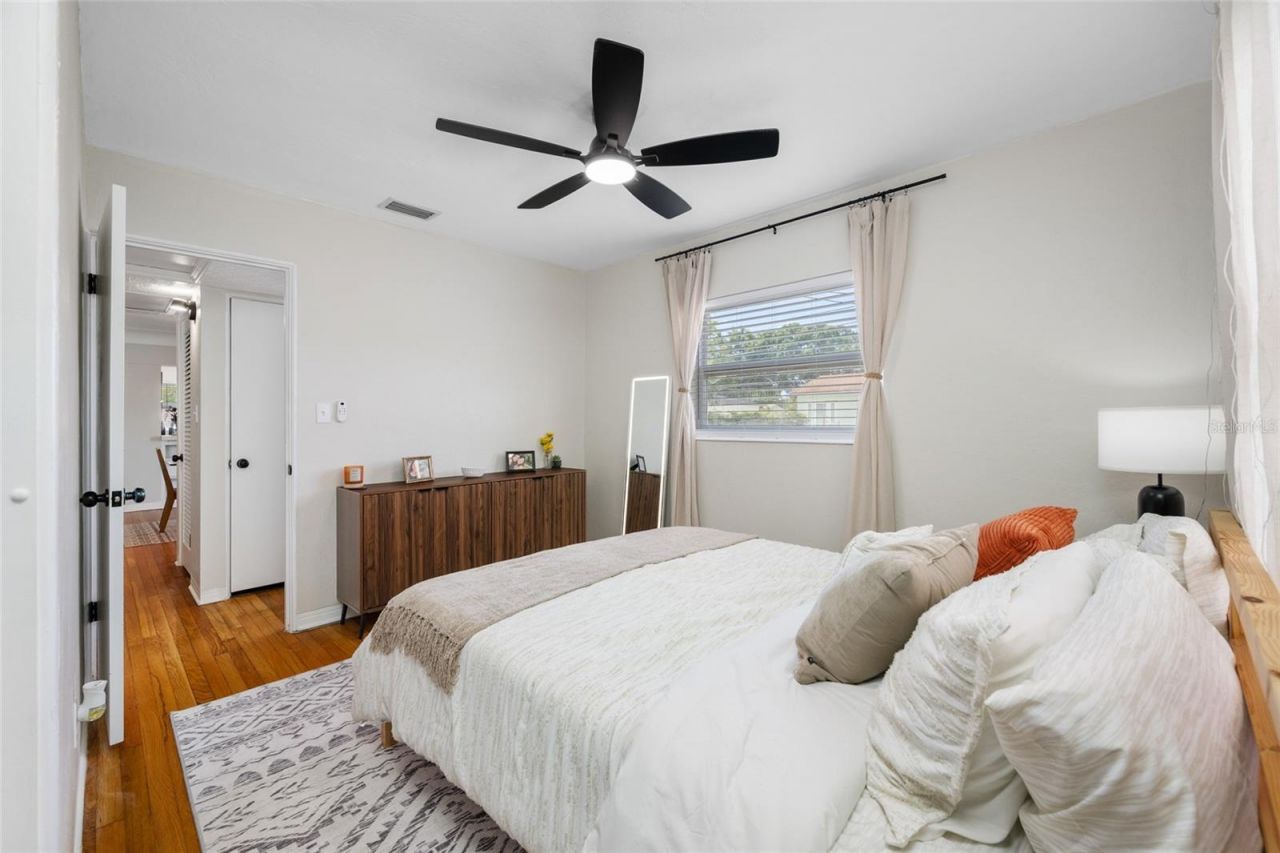 6219 Hampton Drive N, Saint Petersburg, FL 33710 Photo