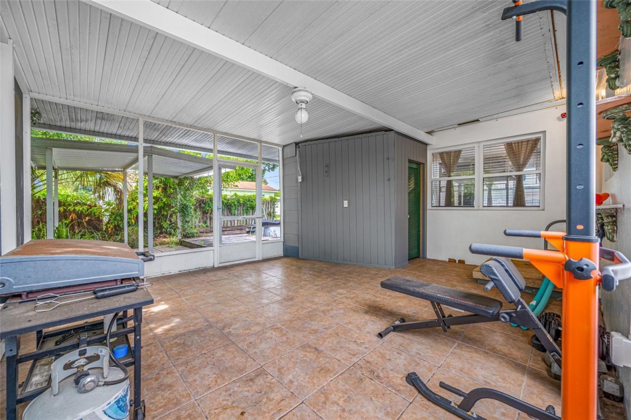 6219 Hampton Drive N, Saint Petersburg, FL 33710 Photo