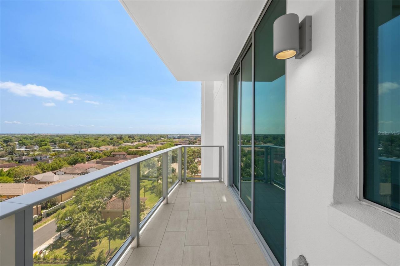 5713 Bowen Daniel, Unit 903, Tampa, FL 33616 Photo