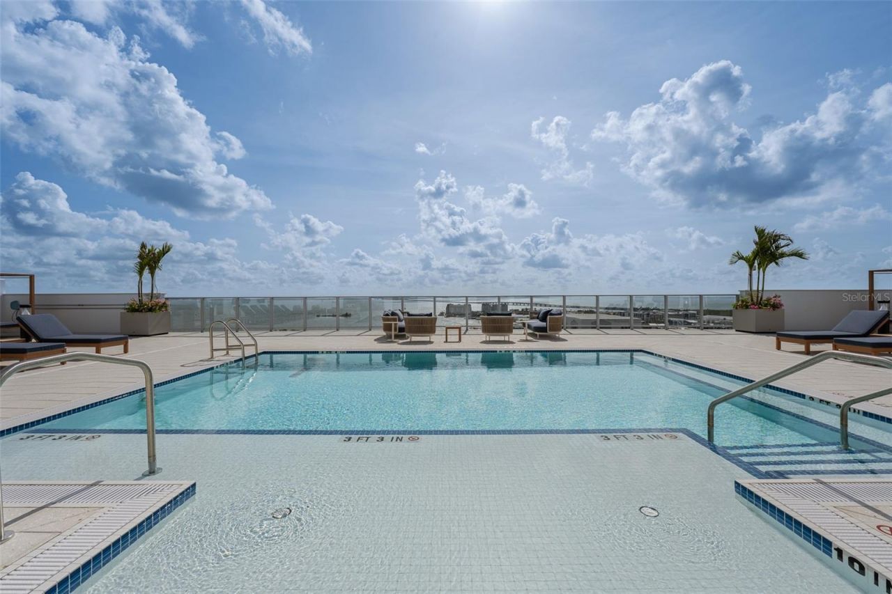 5713 Bowen Daniel, Unit 903, Tampa, FL 33616 Photo