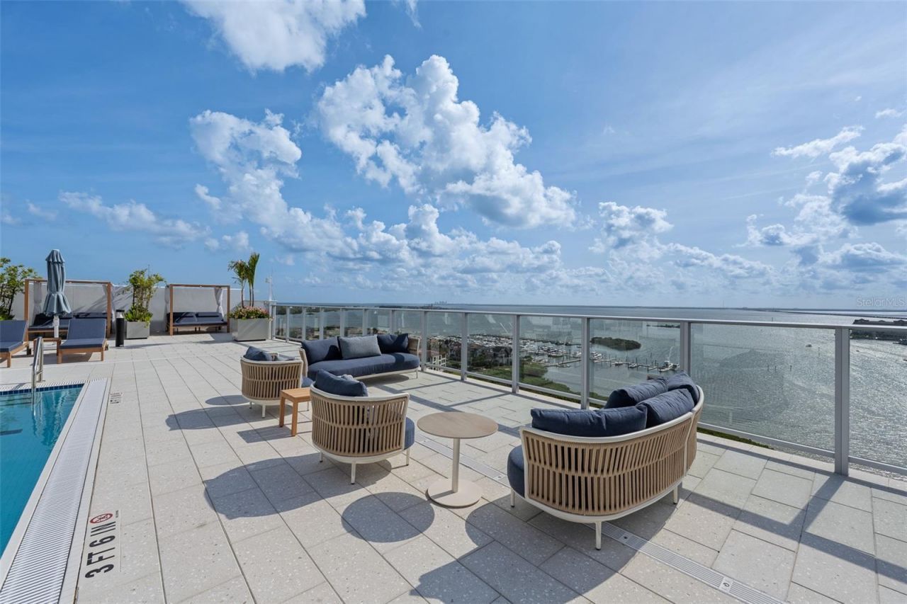 5713 Bowen Daniel, Unit 903, Tampa, FL 33616 Photo