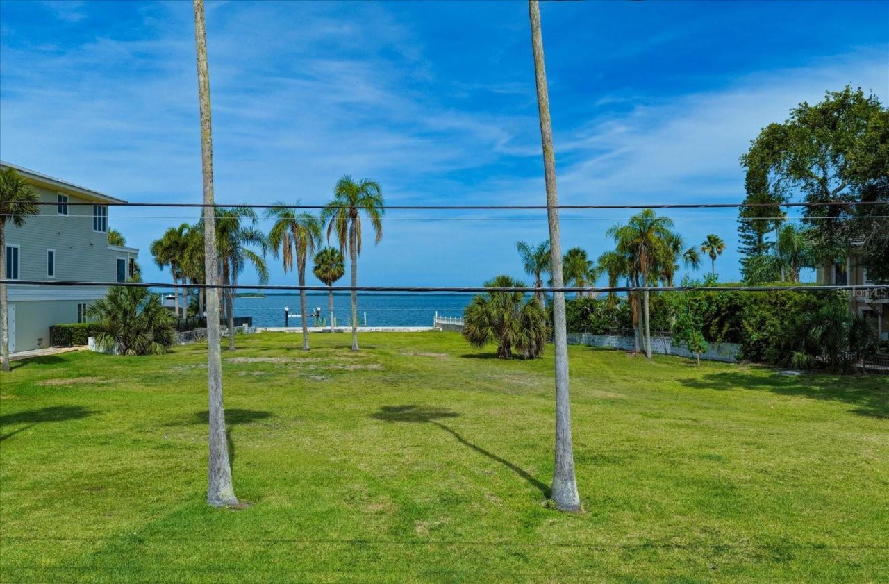 1768 Santa Barbara Drive , Dunedin, FL 34698 Photo