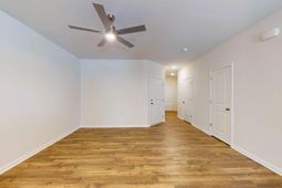 406 Snail Lane  photo 4