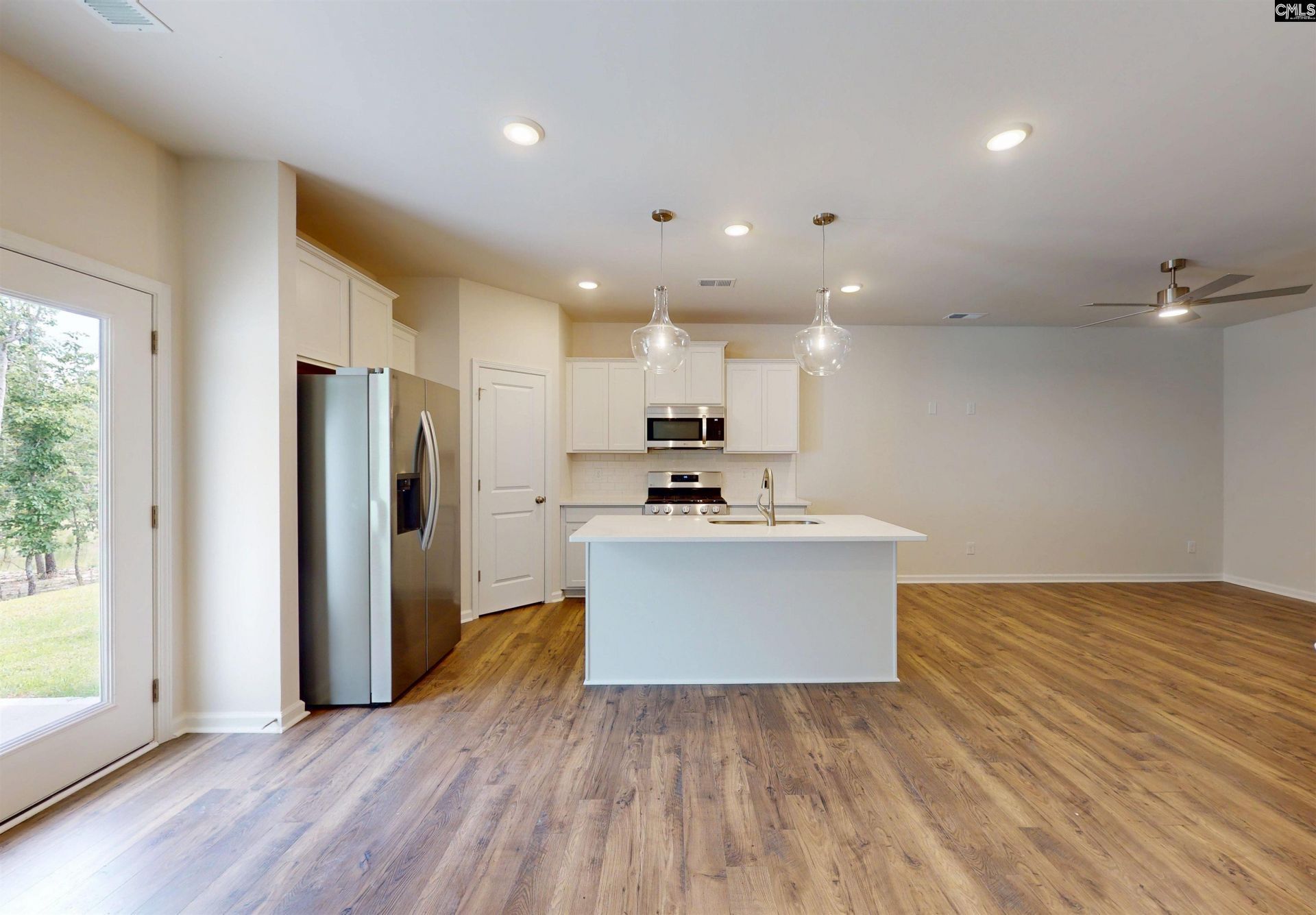 406 Snail Lane  Photo 8
