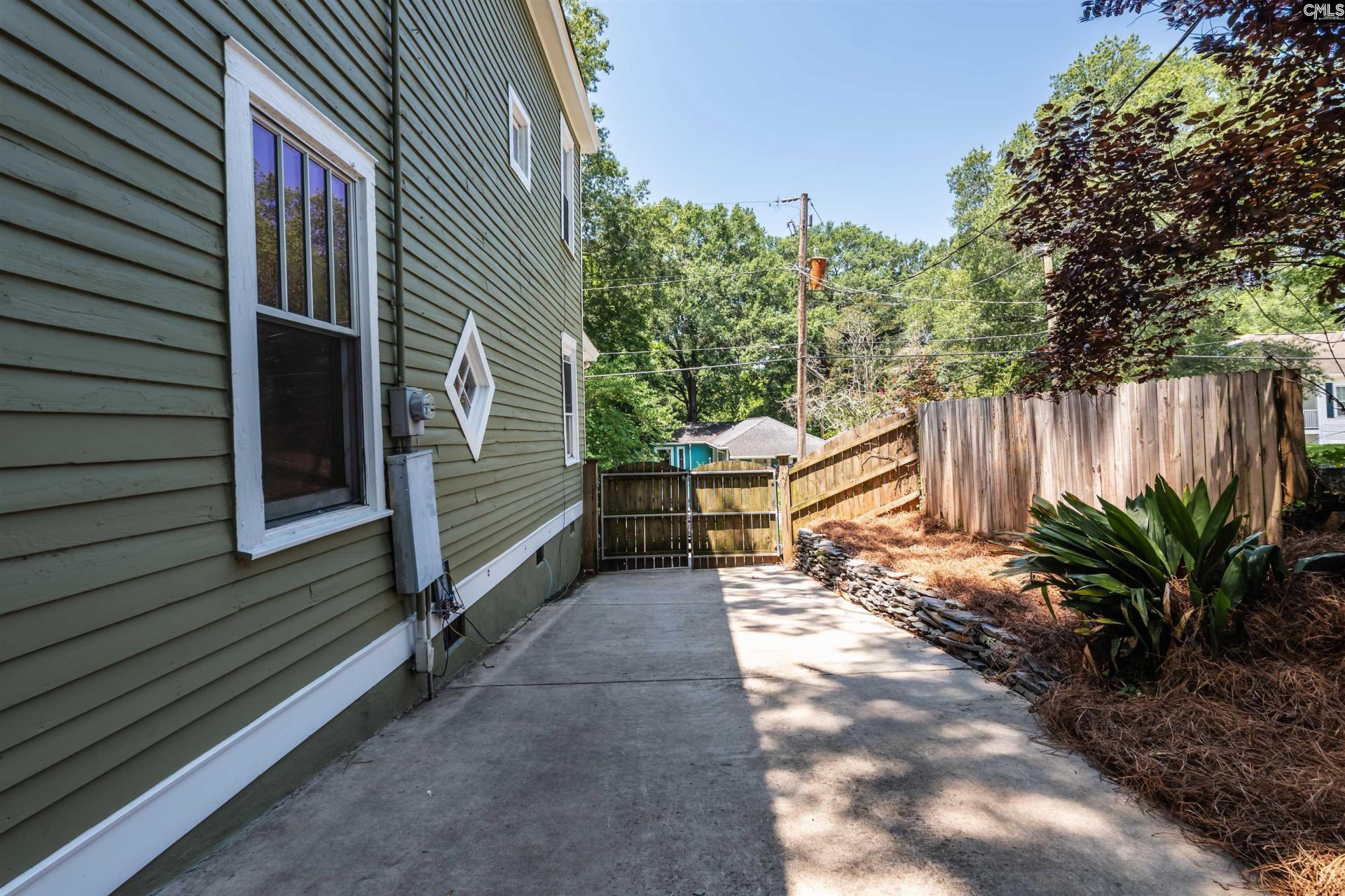 2230 Rembert Street Photo 45