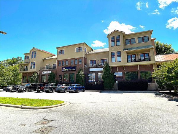 475 S Church Street , Unit H, Hendersonville, NC 28792