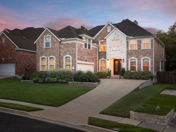 9904 Bundoran DR , Austin, TX 78717