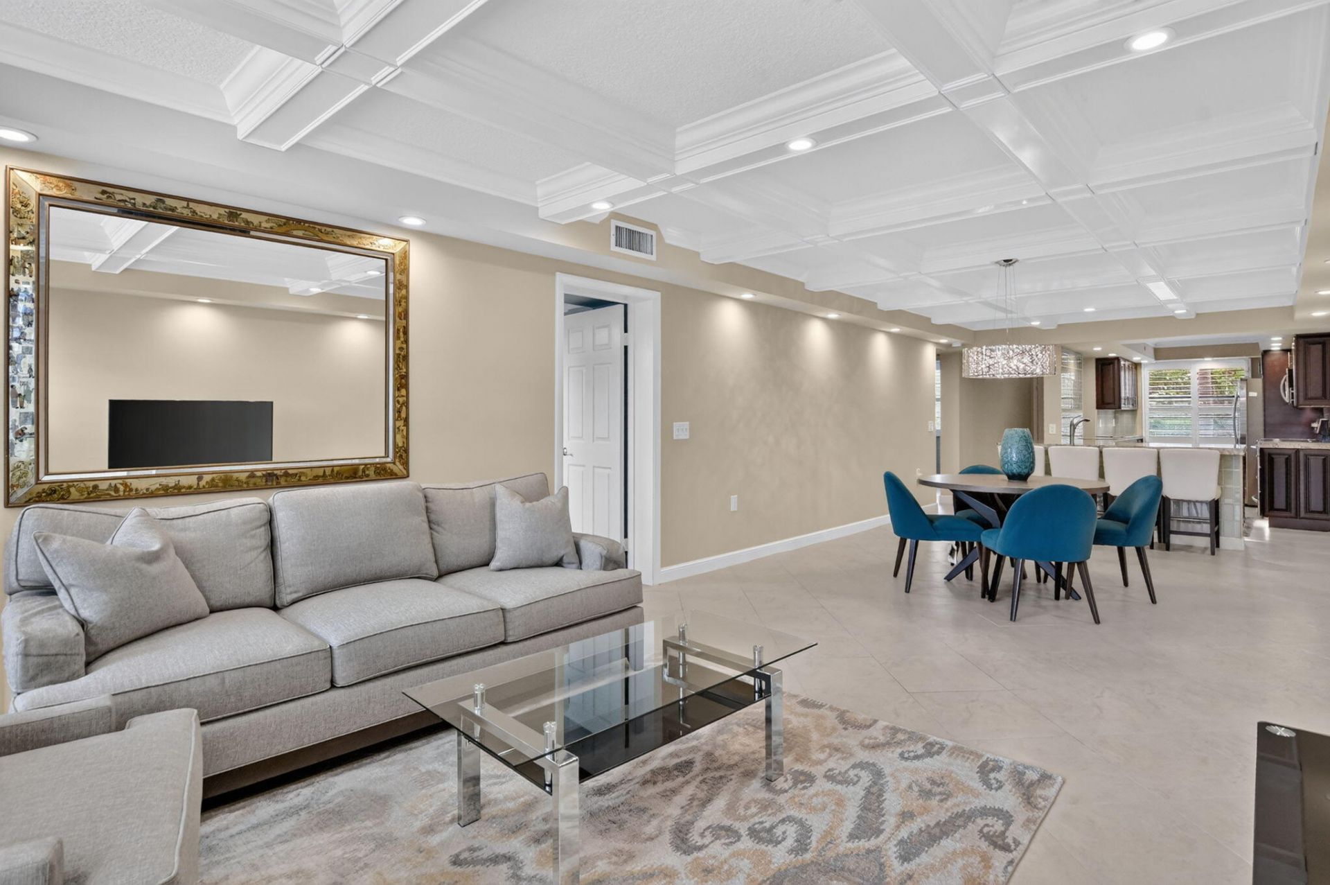 6061 Balboa Circle, Unit 206, Boca Raton, FL 33433 Photo