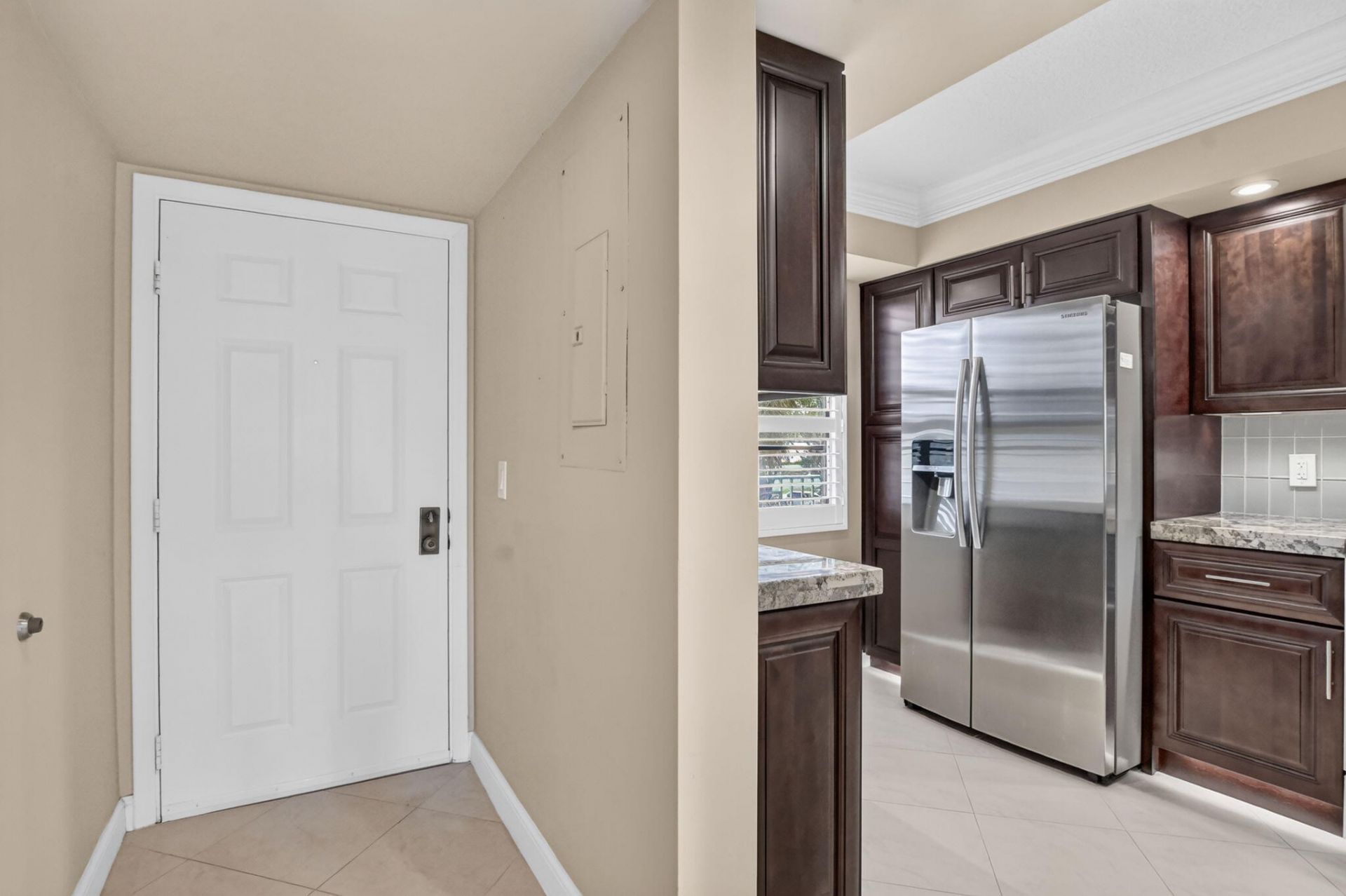 6061 Balboa Circle, Unit 206, Boca Raton, FL 33433 Photo