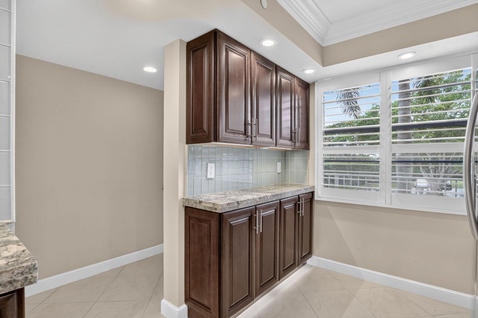6061 Balboa Circle, Unit 206, Boca Raton, FL 33433 Photo