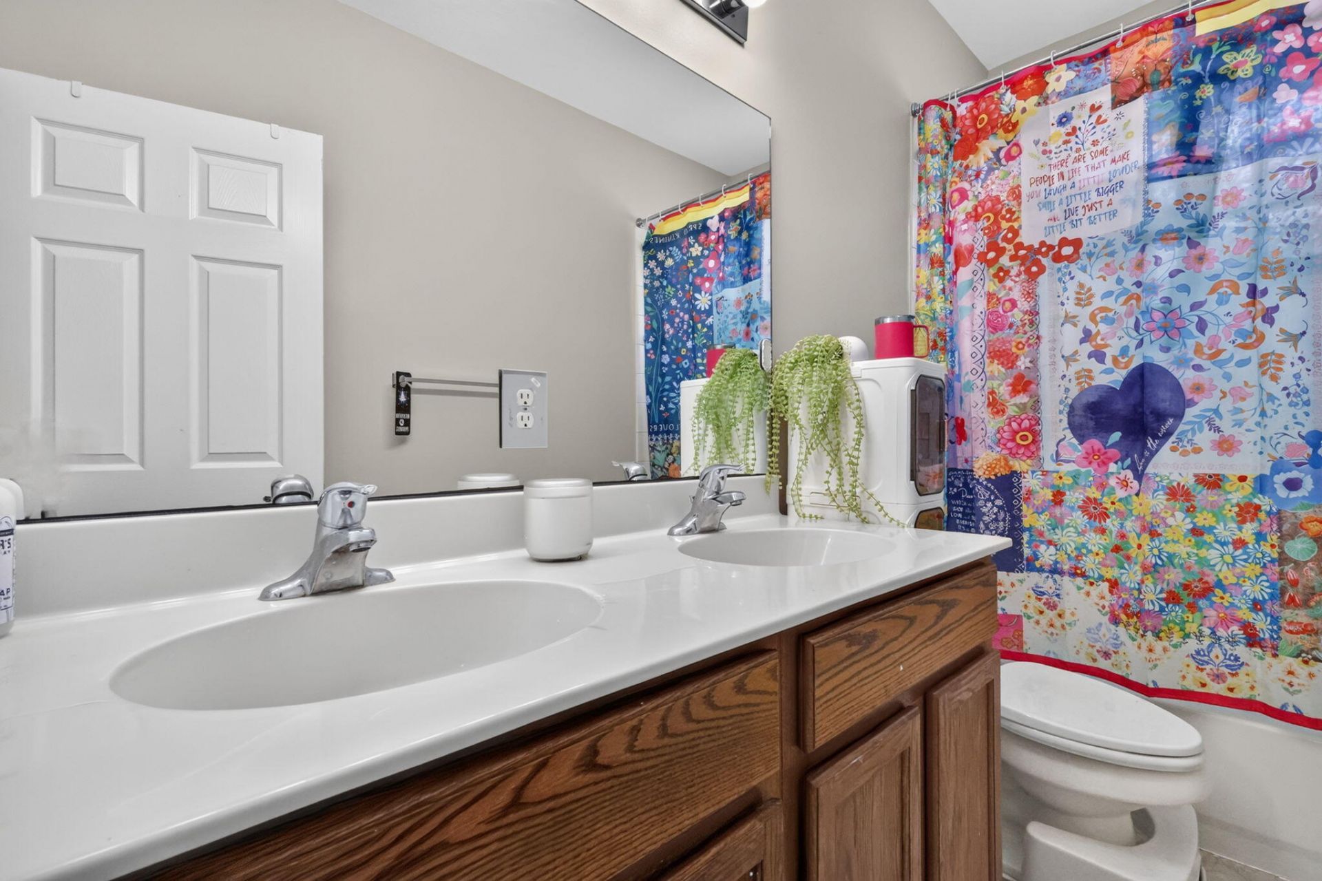241 Gazetta Way, West Palm Beach, FL 33413 Photo