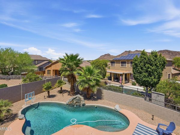 8370 W SPUR Drive, Peoria, AZ 85383