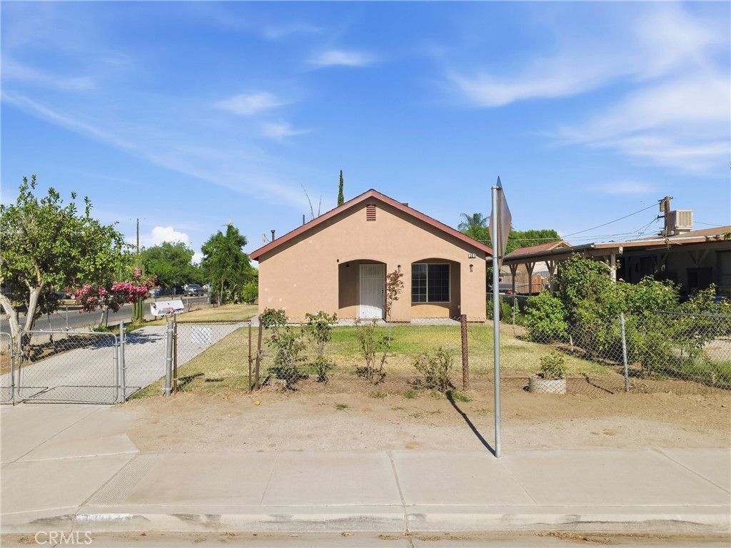 301 N Derby, Arvin, CA 93203 Main Photo