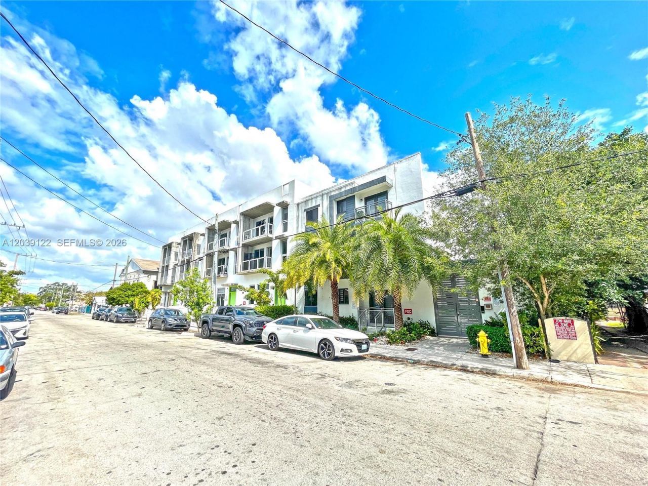 761 NW 1st St , Miami, FL 33128 Photo