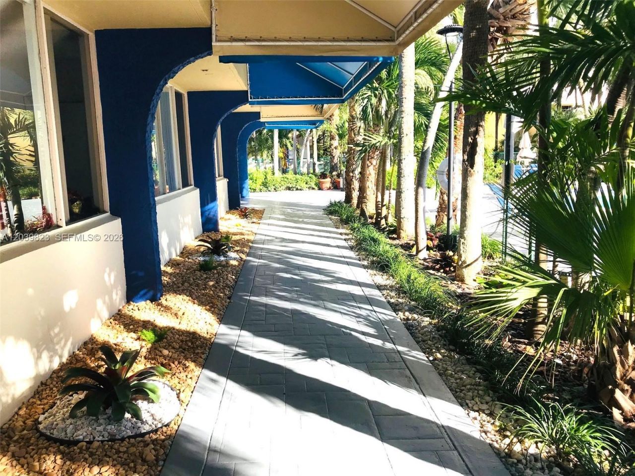 4550 NW 9th St, Unit 817E, Miami, FL 33126 Photo
