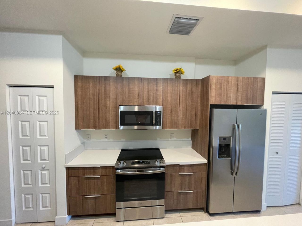 8025 NW 104th Ave , Unit 31, Doral, FL 33178 Photo