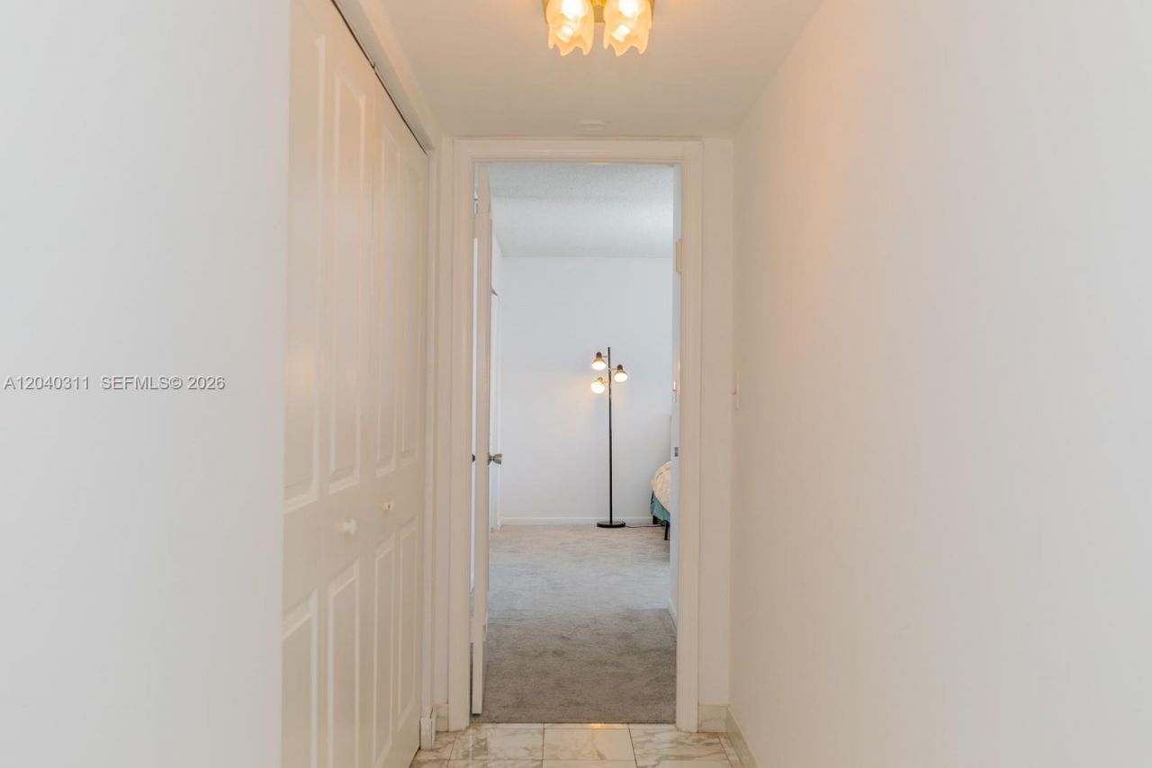 137 Golden Isles Dr , Unit 809, Hallandale Beach, FL 33009 Photo