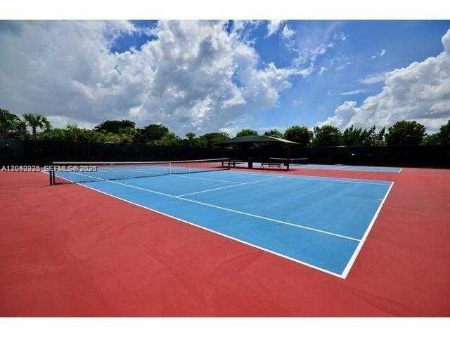 4030 W Palm Aire Dr, Unit 505, Pompano Beach, FL 33069 Photo