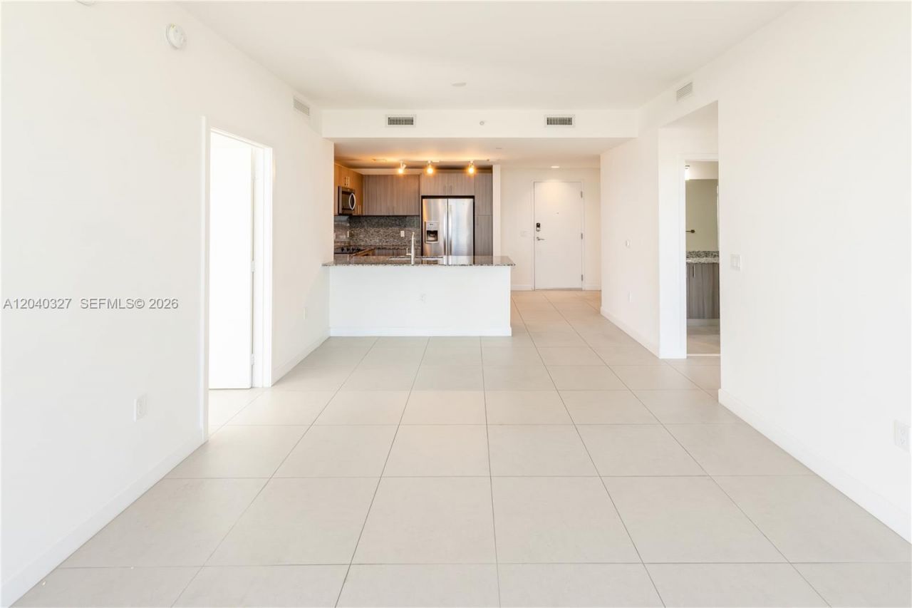 5350 NW 84th Ave, Unit 1001, Doral, FL 33166 Photo