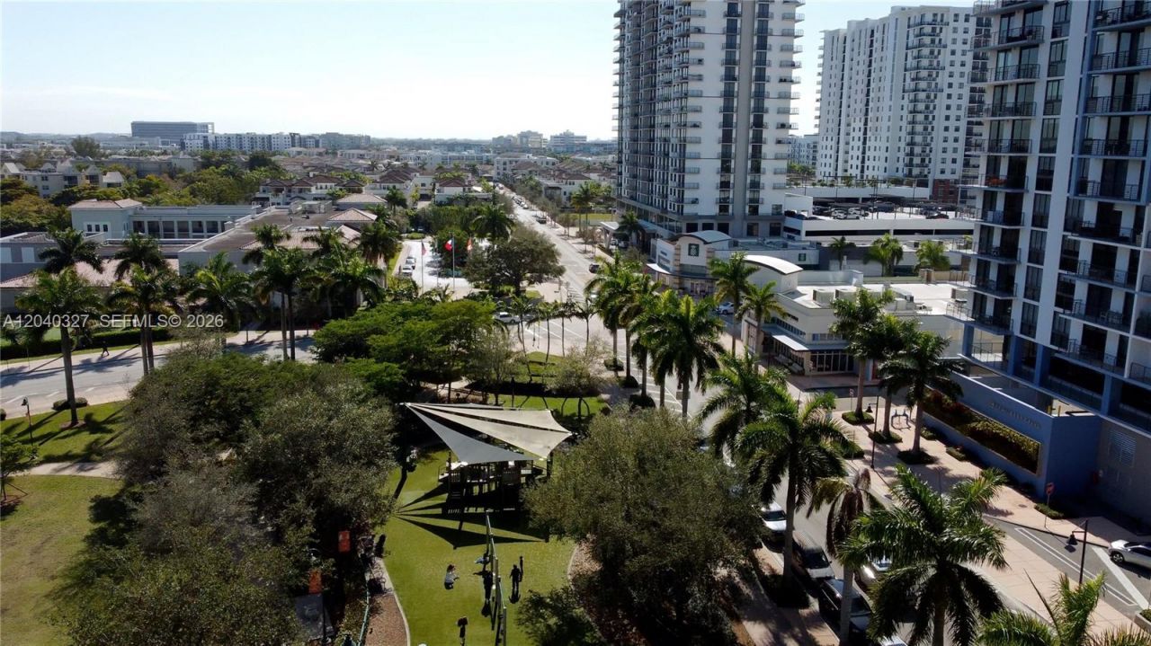 5350 NW 84th Ave, Unit 1001, Doral, FL 33166 Photo
