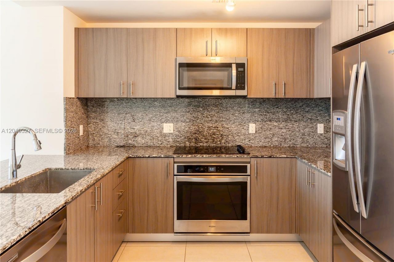 5350 NW 84th Ave, Unit 1001, Doral, FL 33166 Photo
