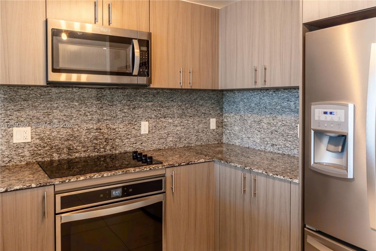 5350 NW 84th Ave, Unit 1001, Doral, FL 33166 Photo
