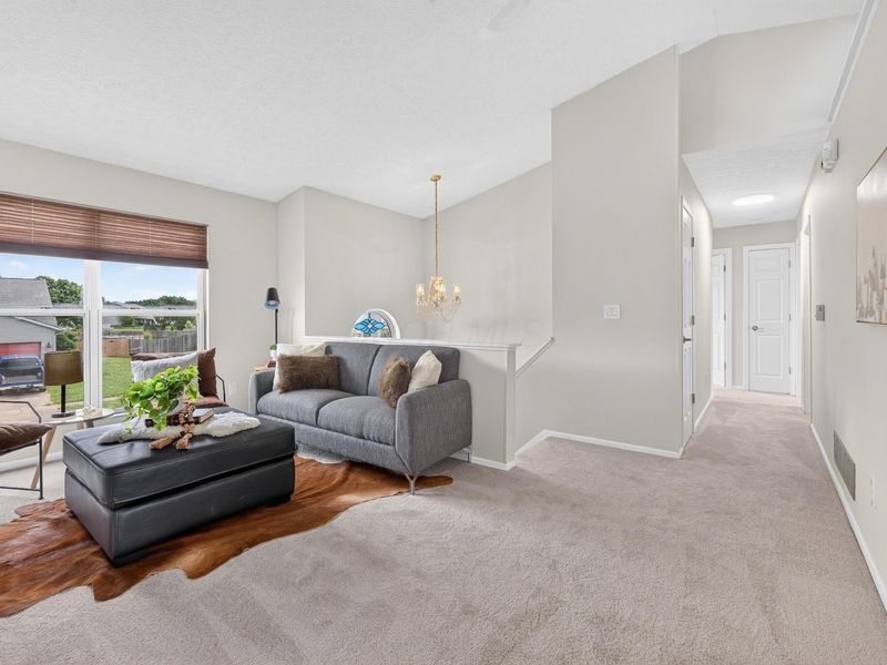 56 Ashton Drive, Ashville, OH 43103 Photo 6
