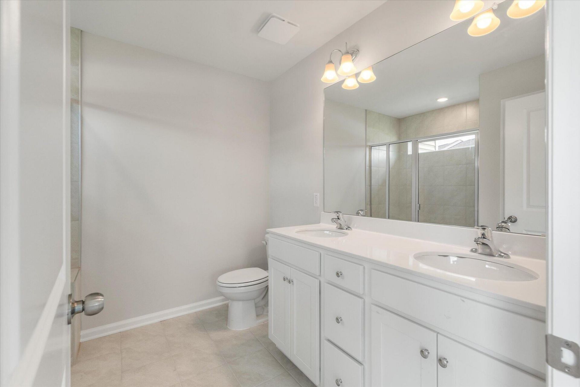407 Painted Lady Lane Photo 25