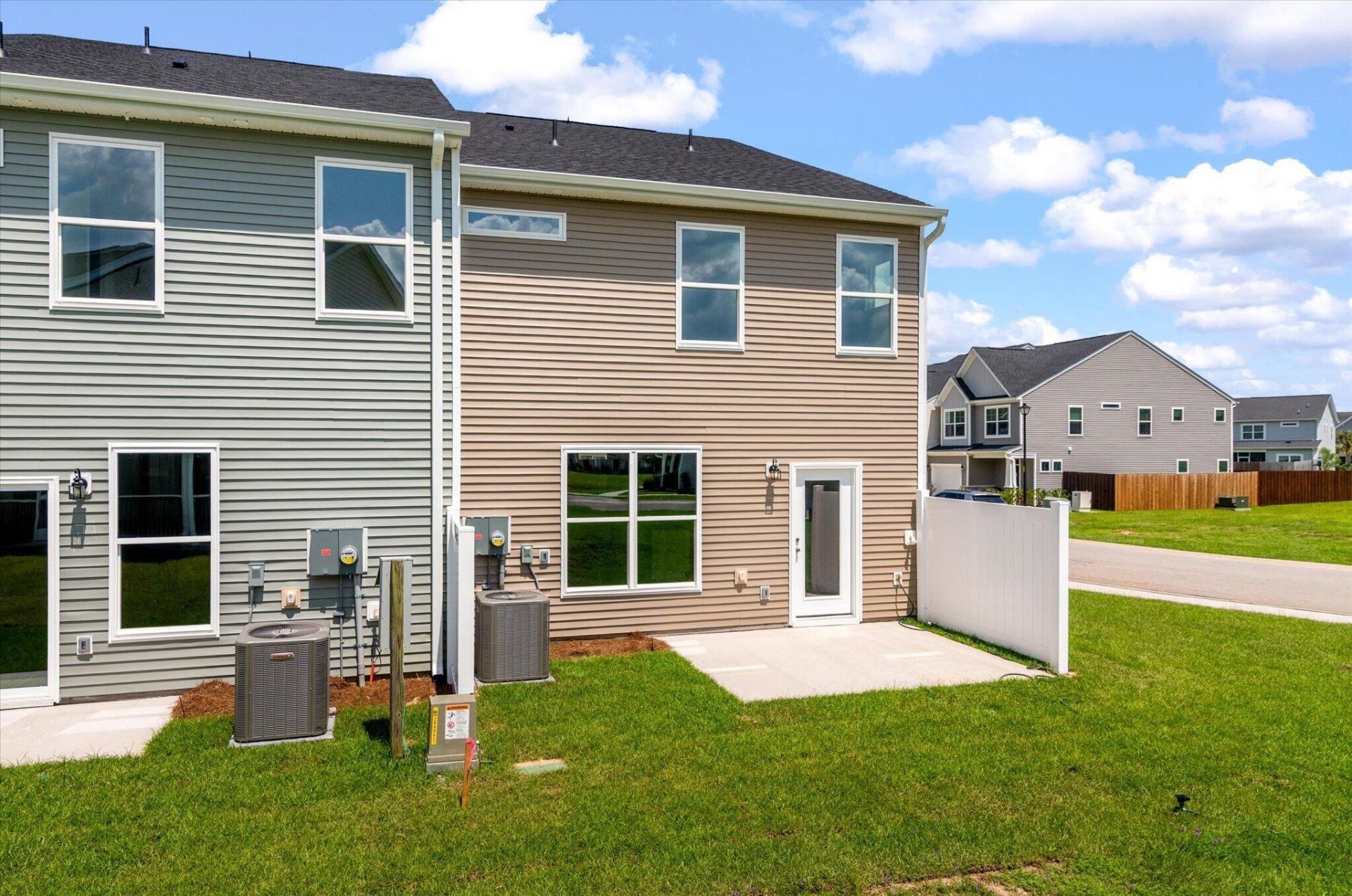 407 Painted Lady Lane Photo 40