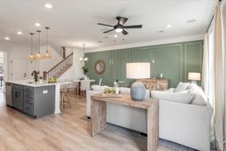 407 Painted Lady Lane photo 4