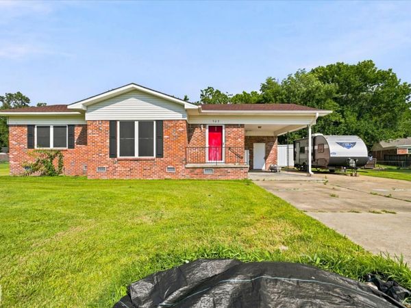 902 NW 6th Street NW, Walnut Ridge, AR 72476