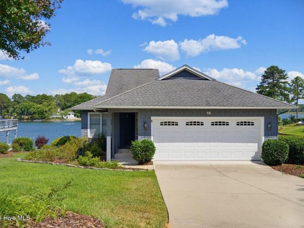 16 Westlake Pointe Drive , Pinehurst, NC 28374