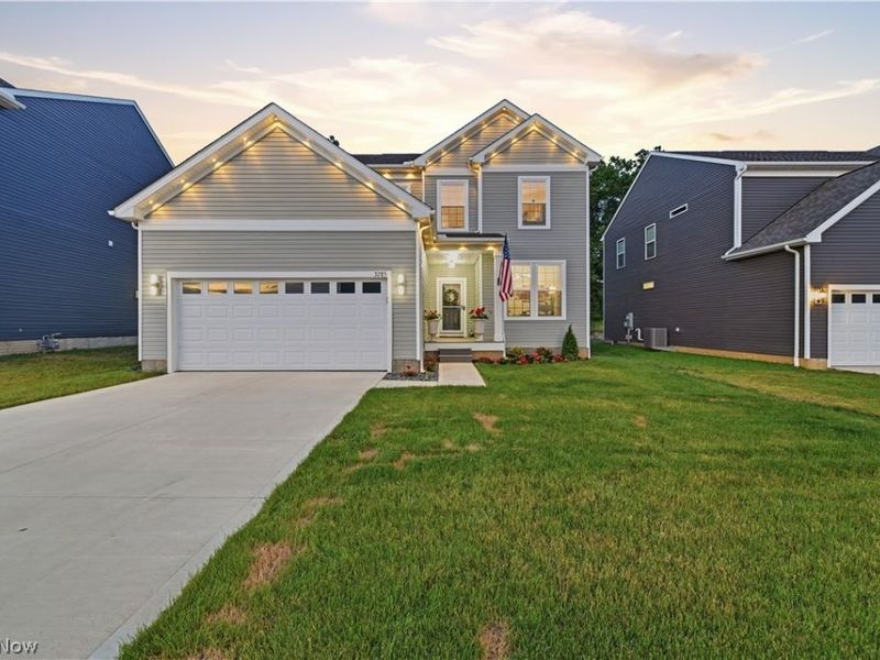 3785 Rachael Lane, Uniontown, OH 44685 Photo 3
