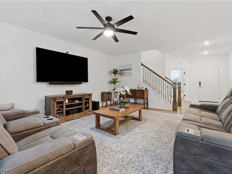 3785 Rachael Lane, Uniontown, OH 44685 Photo 7